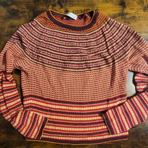 Zara Multicolor Patterned Sweater - Picture 1 of 3